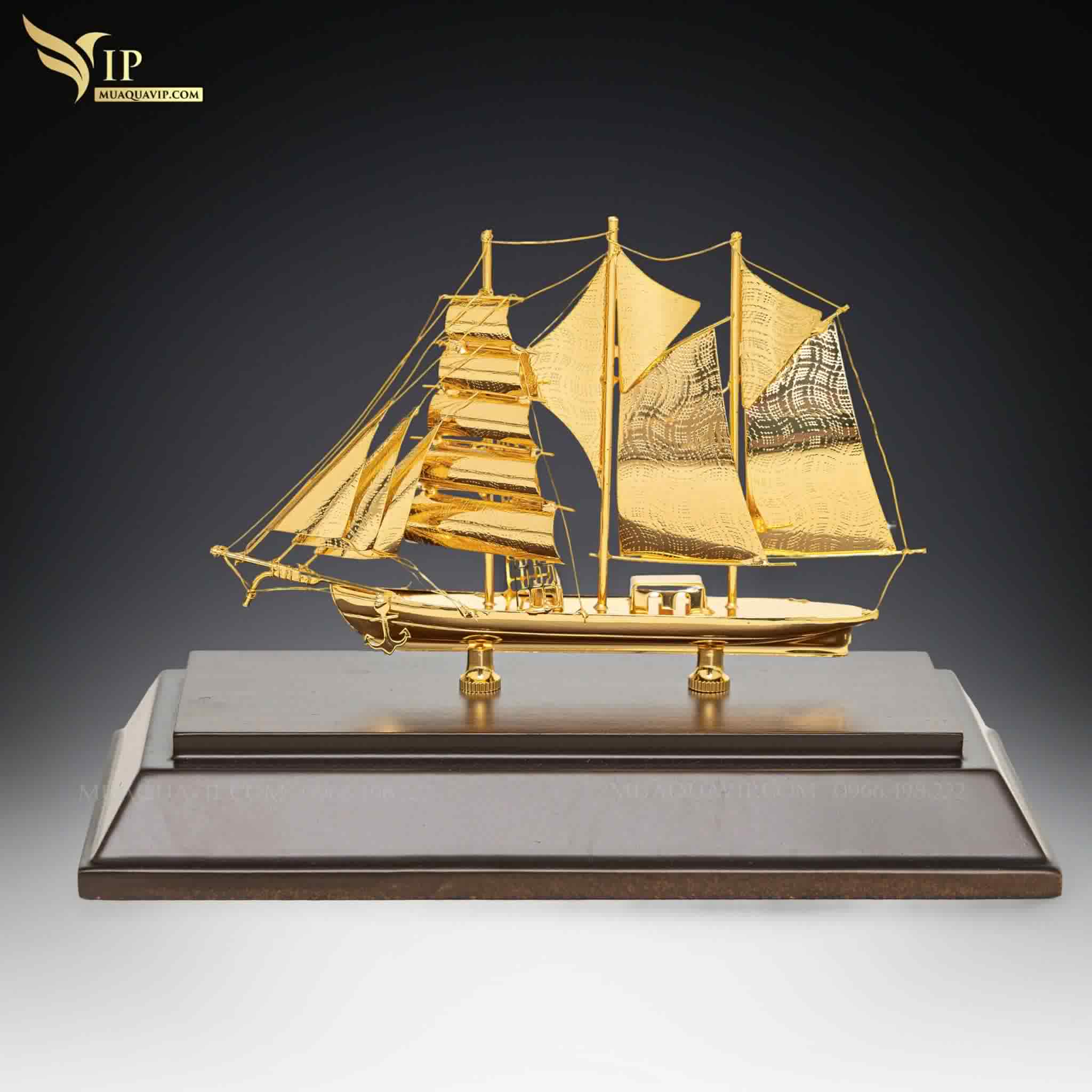 Thuyền Mạ Vàng 24K Quà Tặng Doanh Nhân Trẻ | Phượng Vũ Gold