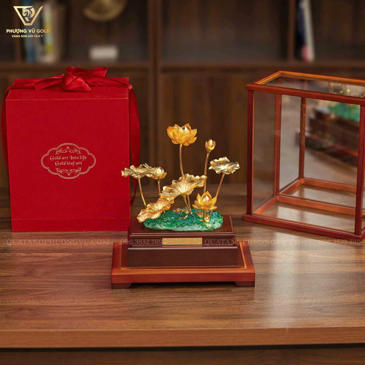 Hoa Sen Để Bàn Dát Vàng 24K – Quà Tặng Cao Cấp | Phượng Vũ Gold