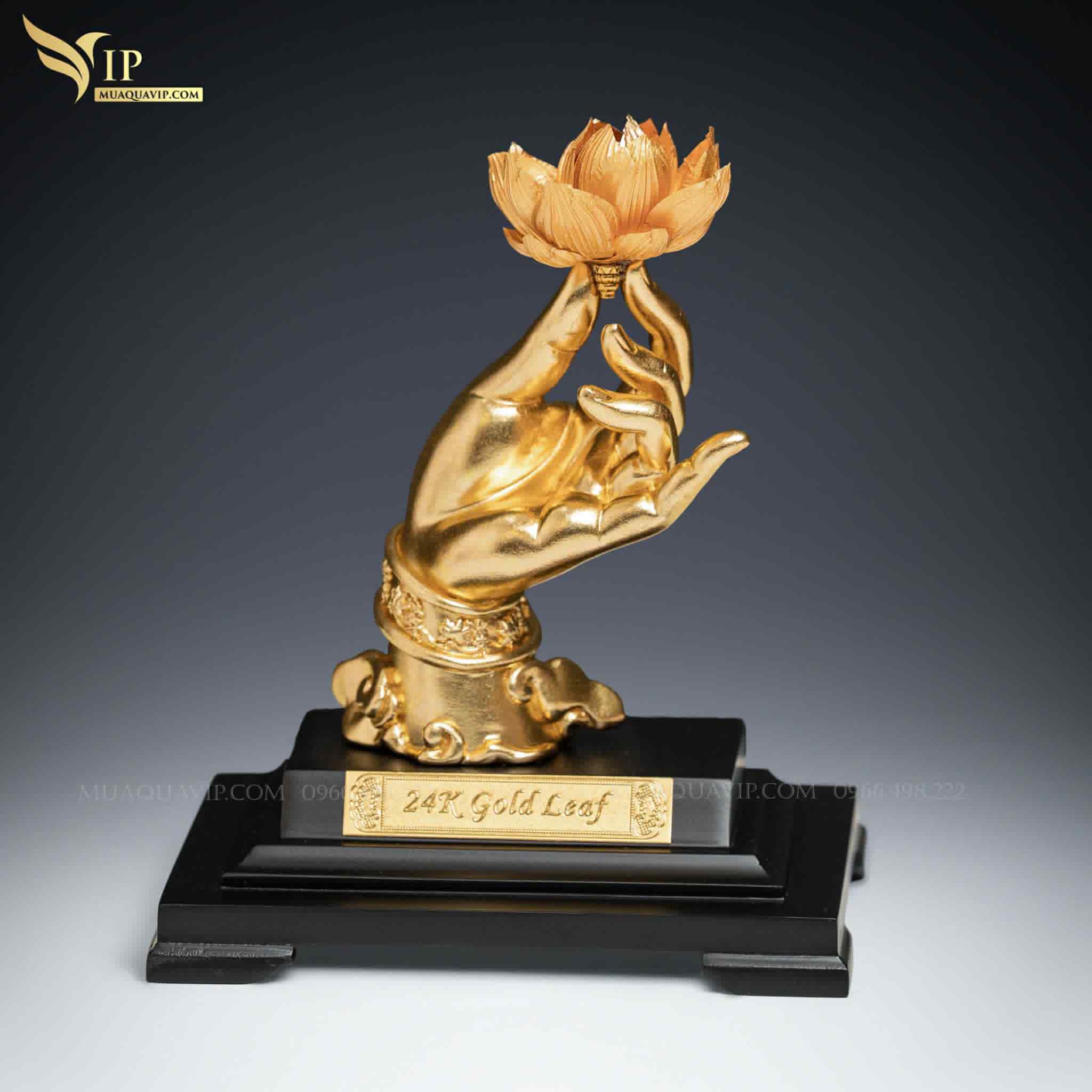 Tay Phật Hoa Sen Mạ Vàng 24K - Quà Tặng Sếp Cao Cấp | Phượng Vũ Gold